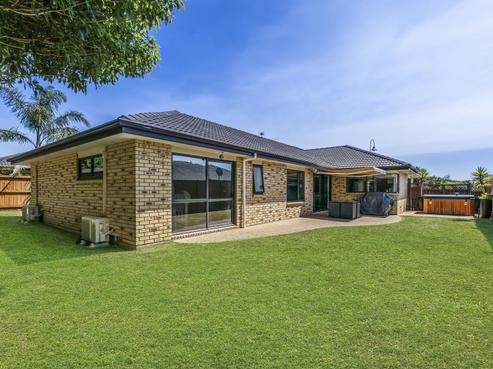 202 Wattle Farm Road, Wattle Downs