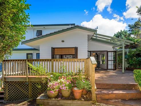 19 Chatham Avenue, Paremoremo