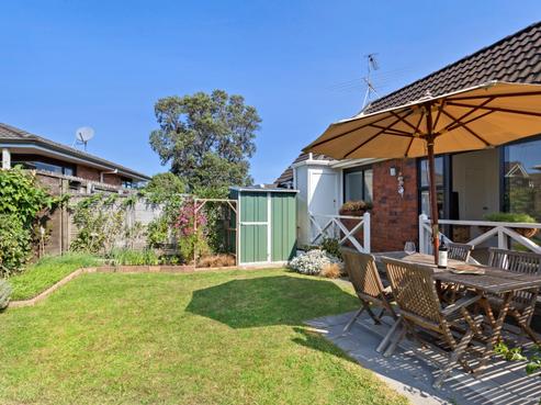 15 Bellbird Place, Orewa