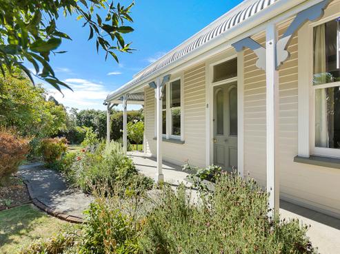 8 Station Road, Heathcote Valley