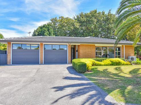 9 Tulloch Place, Conifer Grove