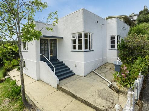 11 Dalmeny Street, North East Valley