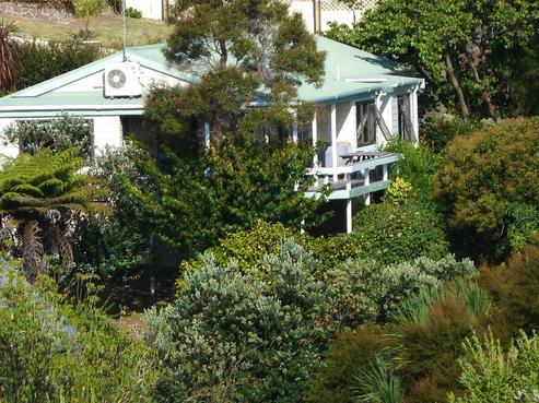 211 Reservoir Road, Thames