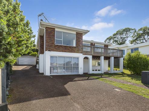 100 Stapleford Crescent, Browns Bay
