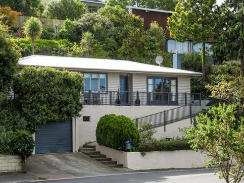16 Spencer Road, Napier Hill