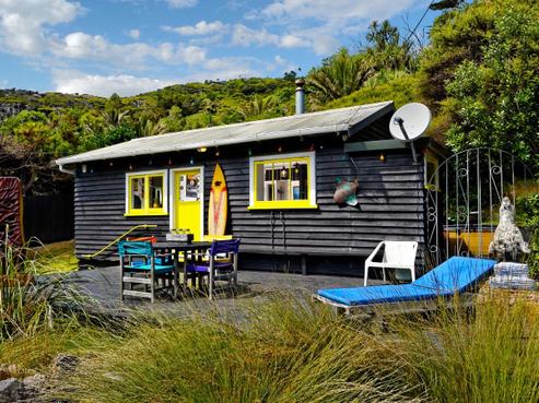 29 Glenesk Road, Piha
