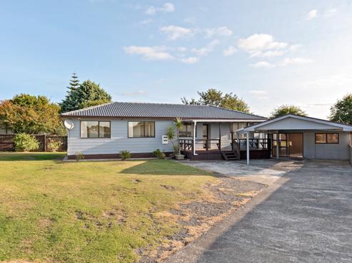 11 Ebenezer Way, Clendon Park