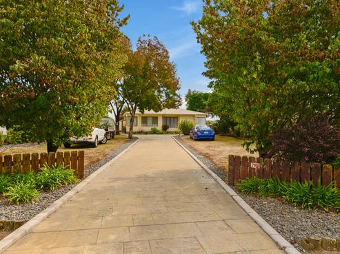 2999 Broadlands Road, Broadlands