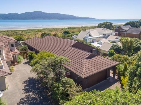 17 Manly Street, Paraparaumu Beach
