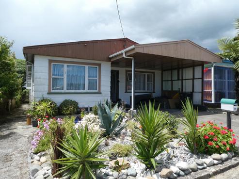 151 Queen Street, Westport