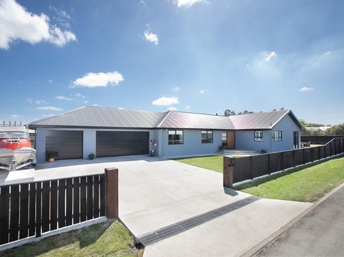 2 Mahi Grove, Feilding