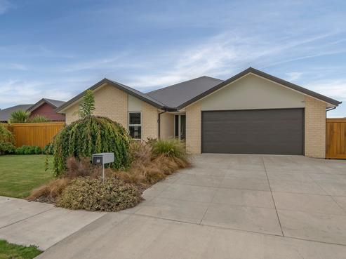 12 Old Farm Place, Rangiora