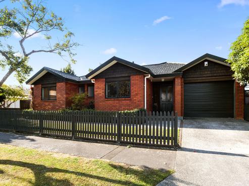 21 Roberts Street, Epuni