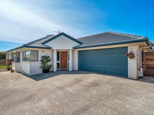 98 Golfland Drive, Golflands