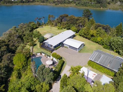 51 Ngarahana Avenue, Paremoremo
