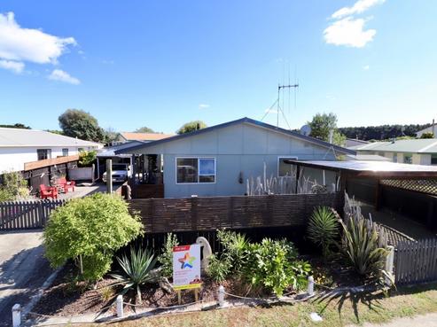 53 Thomas Place, Foxton Beach