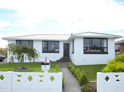 2 Stuart Street, Mataura