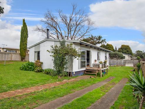 10 Pompallier Place, Otangarei
