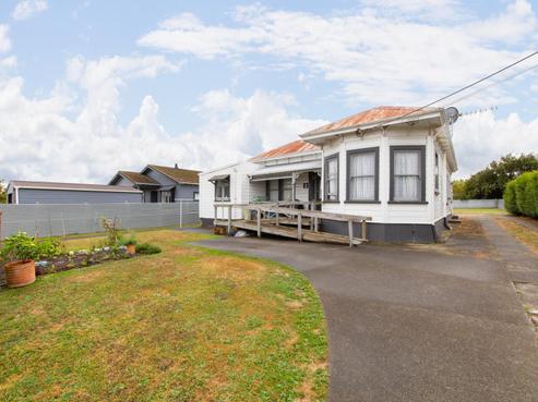 12 Wellington Street, Feilding