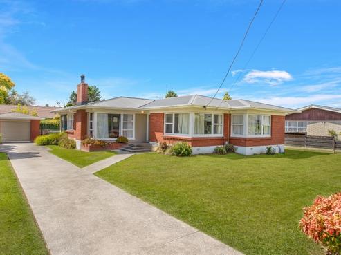 33 Springfield Crescent, Enderley