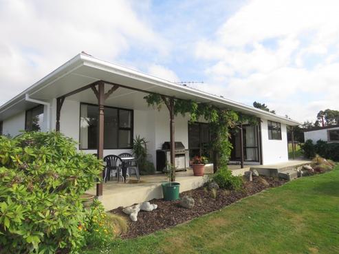 433 Kauru Hill Road, Five Forks and Surrounds