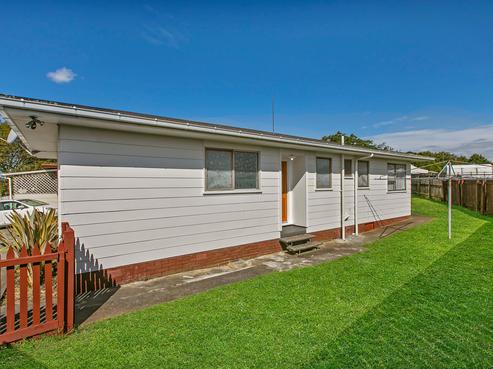 2/4 Sena Place, Clover Park