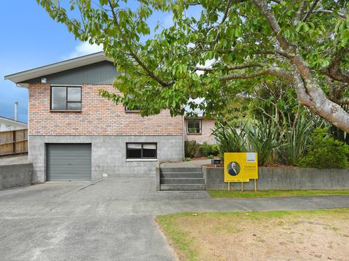 4 Montana Road, Totara Park