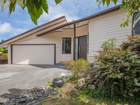 9 Augusta Place, Kamo