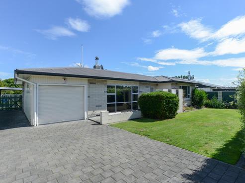 575 Lowe Street, Camberley