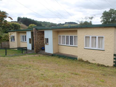 10 Kuku Street, Piopio