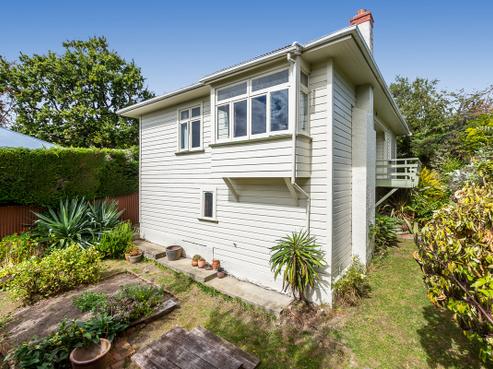 24 Springhill Road, Mornington