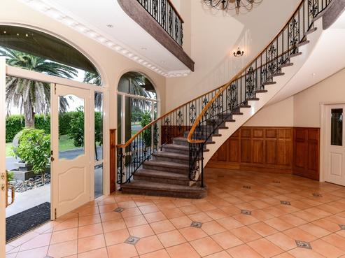 17 Stonebridge Estate, Temple View