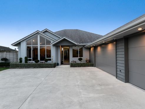 17 Tallentire Crescent, Huntington