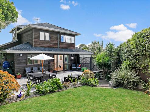 2/19 Garadice Road, Rothesay Bay