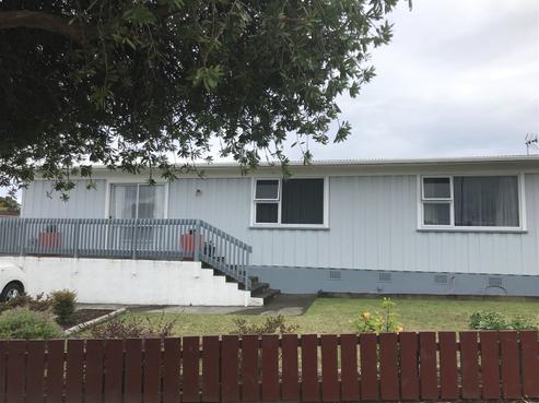 6 Lantana Avenue, Bell Block