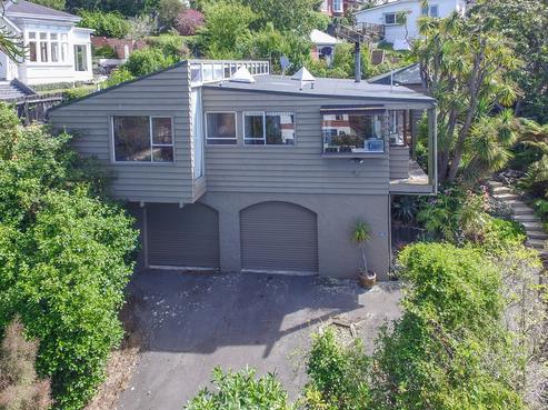 16 Middleton Road, Kew