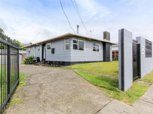 16 Banks Street, Marfell