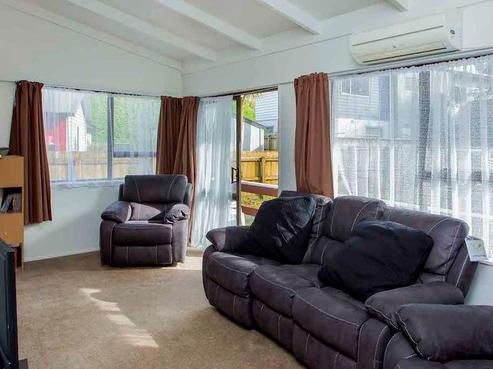 10B Stuart Place, Blagdon