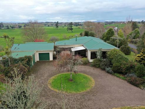 62 Jury Road, Ngahinapouri
