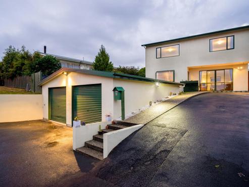 48 Oxley Crescent, Broad Bay