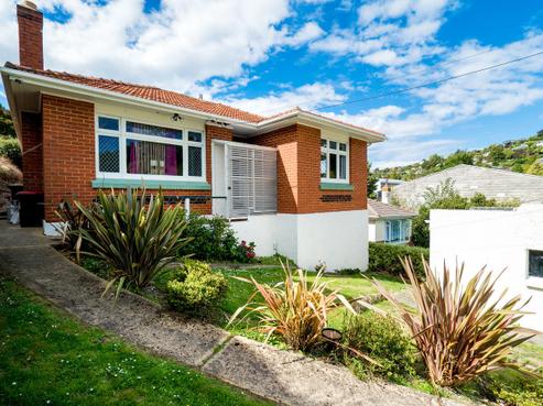 16 Frasers Road, Glenross