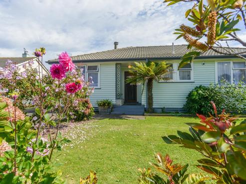 21 Cottrell Crescent, Onekawa