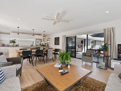 35 Harrowfield Drive, Harrowfield