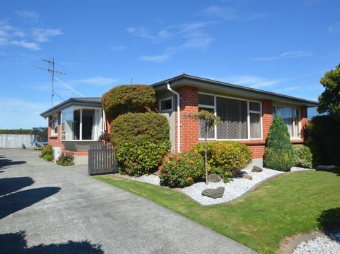 455 Yarrow Street, Glengarry