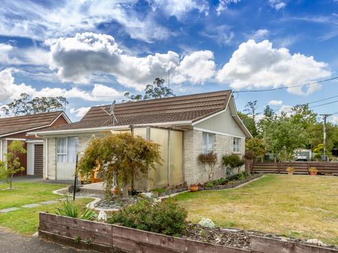 17A Dermont Street, Bader