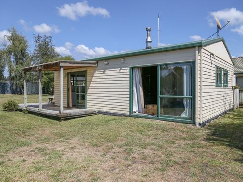 4 Hinenamu Grove, Turangi