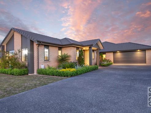 9 Jelas Drive, Riverhead