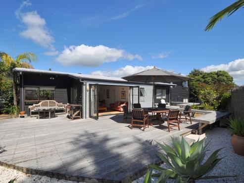 4 Monarch Grove, Pauanui