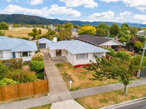 96 Fraser Crescent, Elderslea