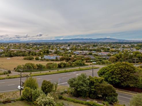 16 Halcombe Road, Feilding